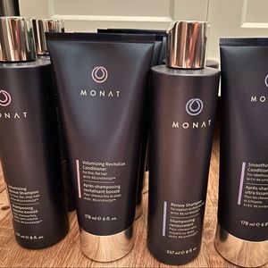 Monat Products **everything**